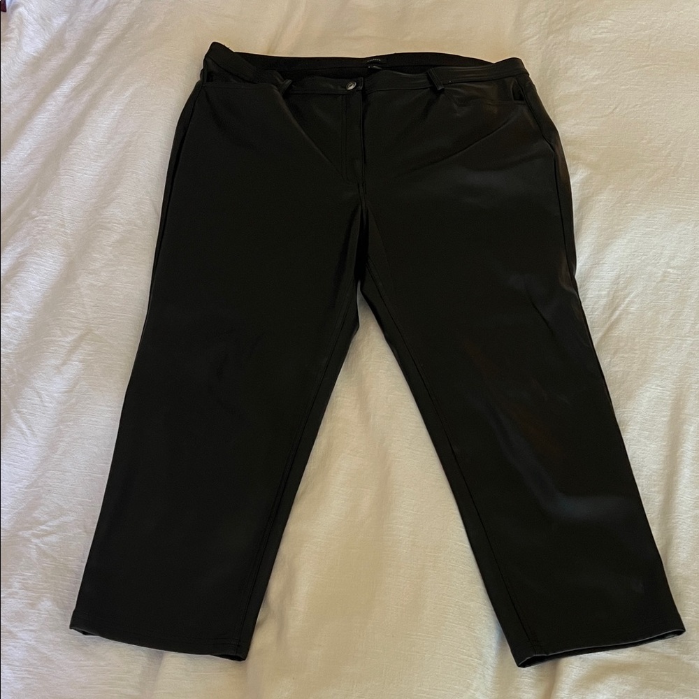 Halogen Women's Black Faux Leather Straight Leg Pants